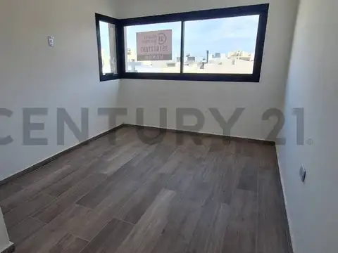 VENTA DE DUPLEX 3 DORMITORIOS DOCTA AVENIDA