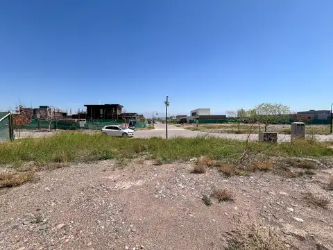 Terreno en Venta 31  mts Fondo