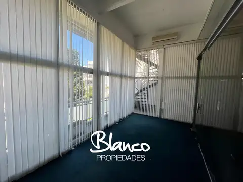 Oficina en Alquiler 20 años