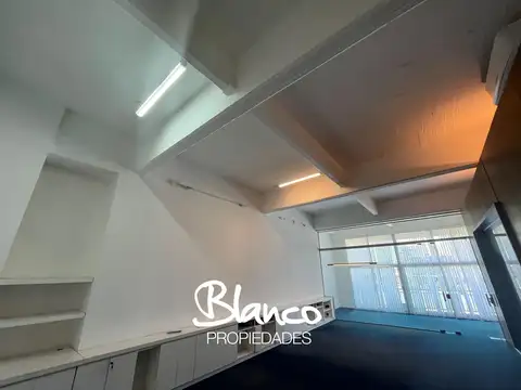 Oficina en Alquiler en Colegiales, USD 1.800