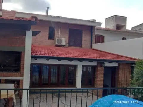 Exc. Casa. 3 Dor Vta Pil/dep/play/gge Los Jazmines 620