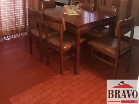 AVENIDA 2 E/ PASEOS 129 Bis y 100