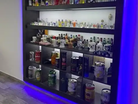 Casa en Venta en Mataderos, USD 300.000