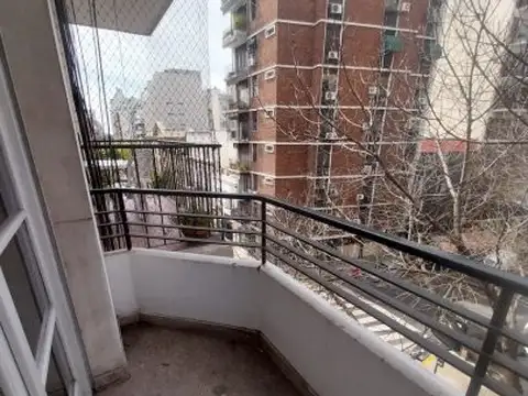 Azcuénaga 1500 , Piso No definido