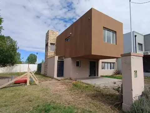 Barrio Los Arcos, UF 16 Colihue 2600