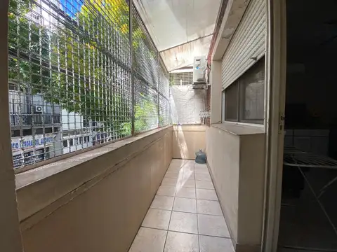 Departamento 3 amb al frente con balcon