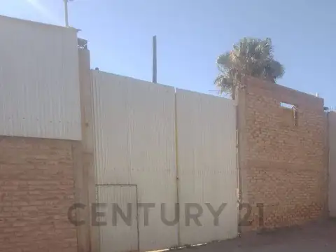 Cenrury21Lopez vende Galpon en a 1 cuadra de calle Maza en Gutierrez, Maipú                 ...