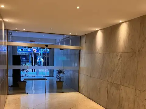 Oficina en Venta 79 años