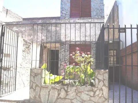 Lascano e/ Moliere y Victor Hugo