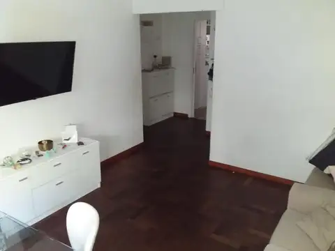 Venta departamento 3 ambientes con dependencia servicio