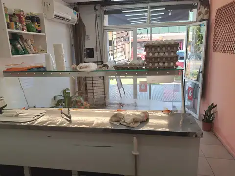 Local en Venta 40 años