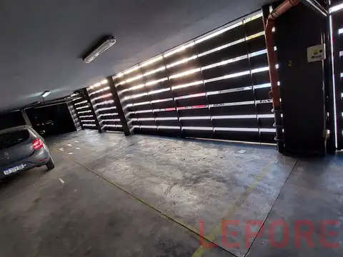 Cochera en Venta Fija