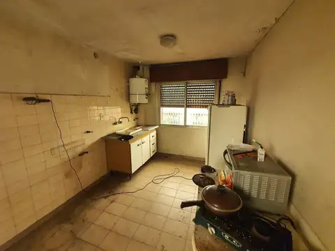 Galpon en Venta en Avellaneda, USD 145.000