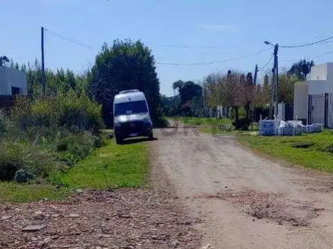 Terreno en Venta en Lisandro Olmos Etcheverry, USD 15.000