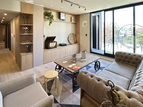 VENTA DEPARTAMENTO TRES DORMITORIOS CON TERRAZA EXCLUSIVA EN PICHINCHA