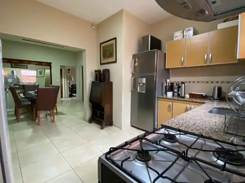 Casa en Venta en Olivos, USD 260.000