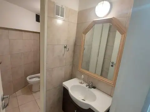 Local en Venta en Paternal, USD 124.900