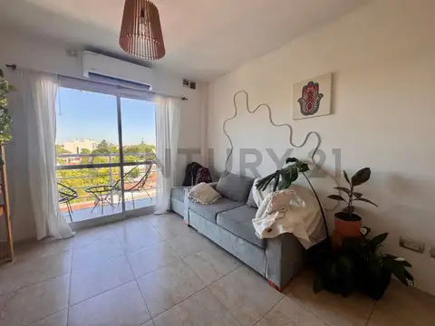 Jose Maria Bosch 1200, Piso 5