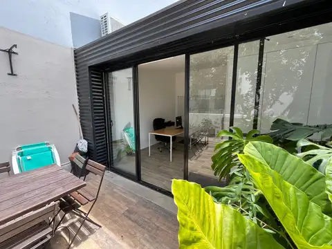 Depto Tipo Casa en Alquiler Temporal en Villa Crespo, USD 1.200