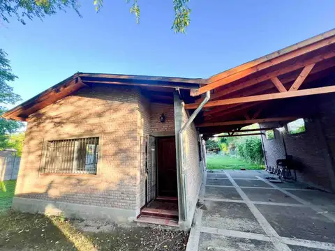 CASA DE DOS DORMITORIOS - VENTA - OLIVEROS