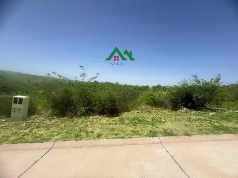 Terreno en Venta 44  mts Fondo