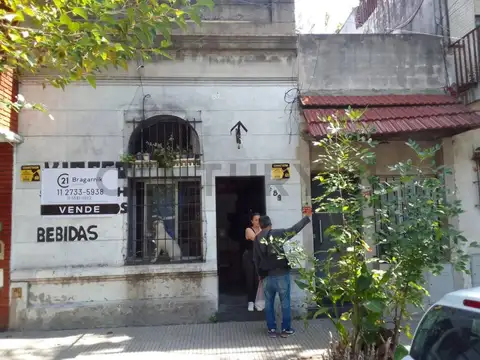 Casa en venta&nbsp; cuatro ambientes en Barracas con dos entradas independientes una de las casas...
