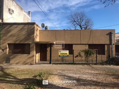 Casa 3 dormitorios zona céntrica Roldán