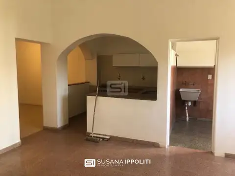 Casa 3 dormitorios zona céntrica Roldán