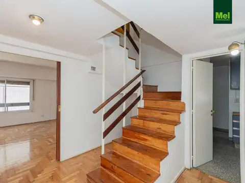 Dúplex 4 ambientes con cochera en Belgrano | Apto Crédito