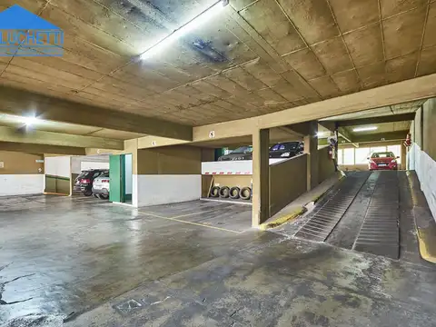 Cochera en Venta Fija