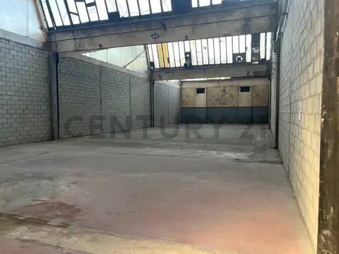 Carlos María de Alvear 1200 , Piso 0