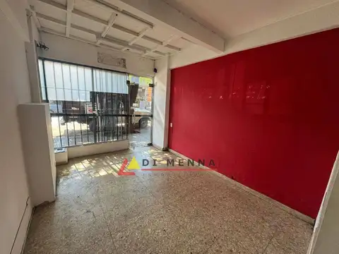 Local en Alquiler en Chacarita, $ 700.000