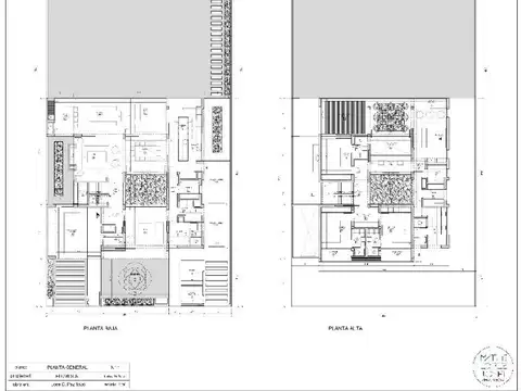 Casa en Venta con 3 cocheras