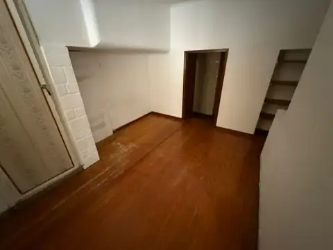 Depto Tipo Casa 4 ambientes con 1 baño