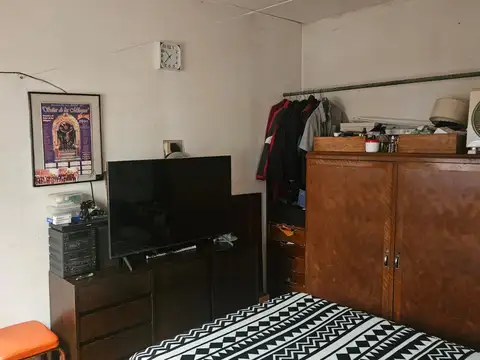 Depto Tipo Casa en Venta en Parque Chacabuco, USD 125.000