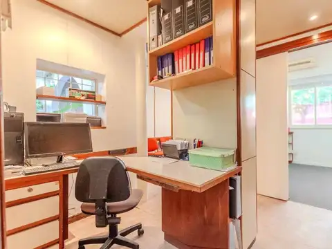 VENTA CASA 5 Amb. A REFACCIONAR en LOMAS de NUÑEZ