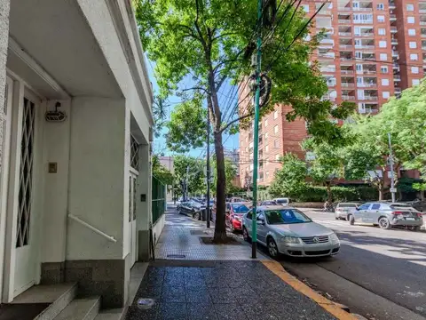 VENTA CASA 5 Amb. A REFACCIONAR en LOMAS de NUÑEZ