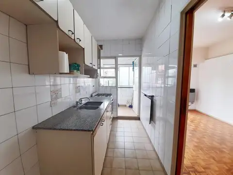 Departamento en Alquiler en Flores, $ 650.000