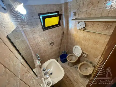Depto Tipo Casa 3 ambientes con 2 baños