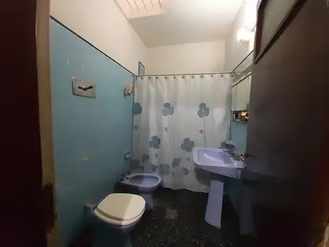 ZONA MUY COMERCIAL- GRAN PASO VEHICULAR! Acepta PH en mitad del Valor