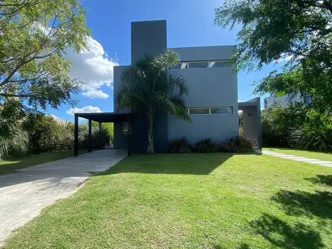 Casa en Venta al Sudoeste