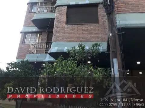 Cochera en Venta Cubierta