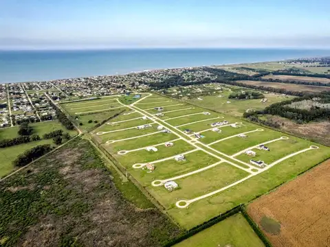 Terreno en venta en La Cercania