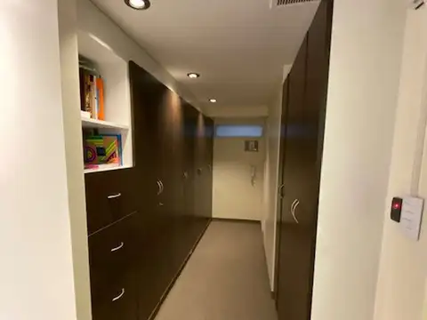 Oficina en Alquiler al Noreste