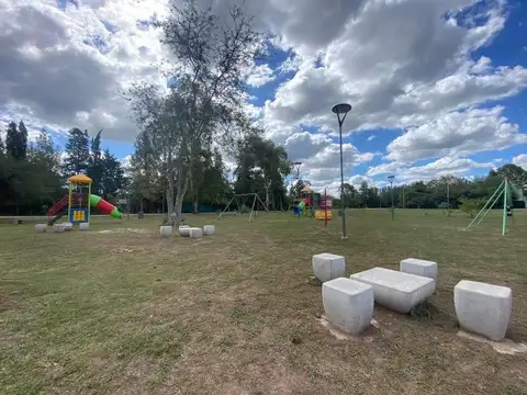 Terreno en Venta en Barrio El Cazador, USD 55.000