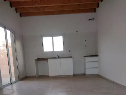 VENDO DÚPLEX A ESTRENAR SAN RAFAEL