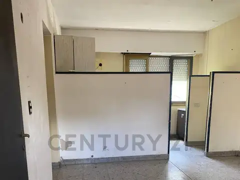 MURATURE 4500, Piso 1