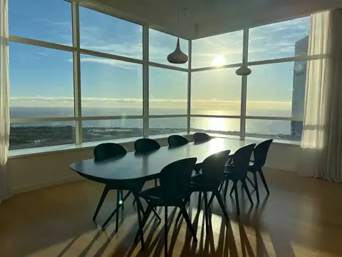 Departamento 5 ambientes con 4 baños