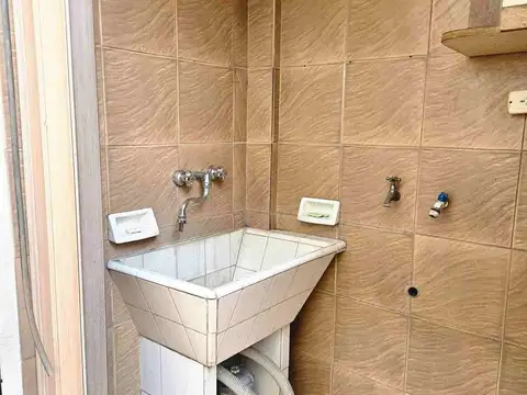 Depto Tipo Casa en Venta con 1 cocheras