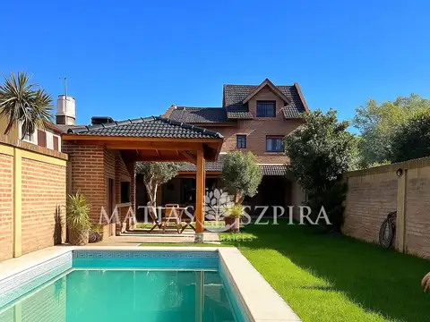 Casa - Venta - Argentina, Castelar Sur - Casacuberta 1100